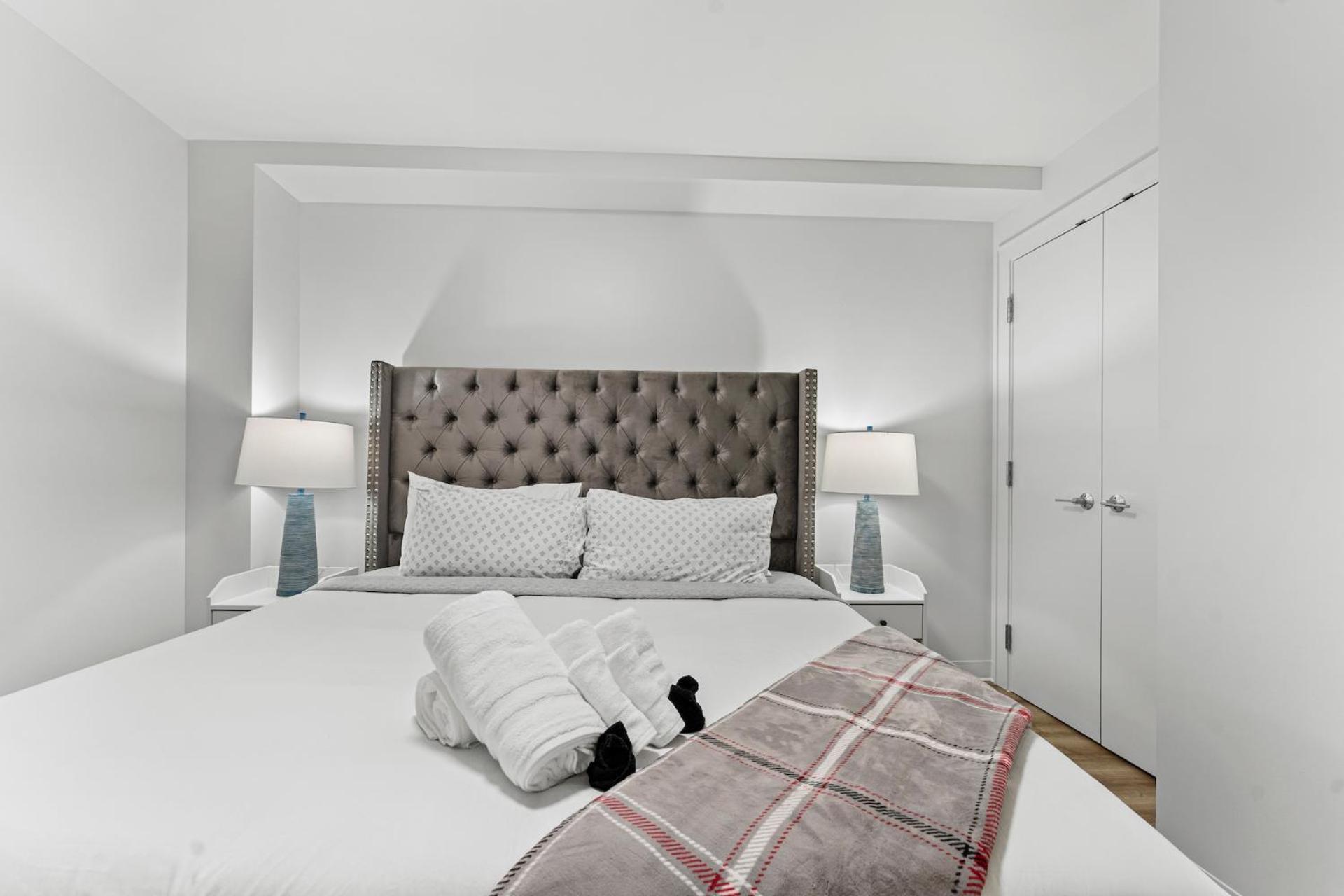 Furnished Luxury Apartment Next To Harvard Stadium Boston Buitenkant foto